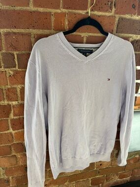 Tommy Hilfiger Cotton Lavender V-Neck Sweater